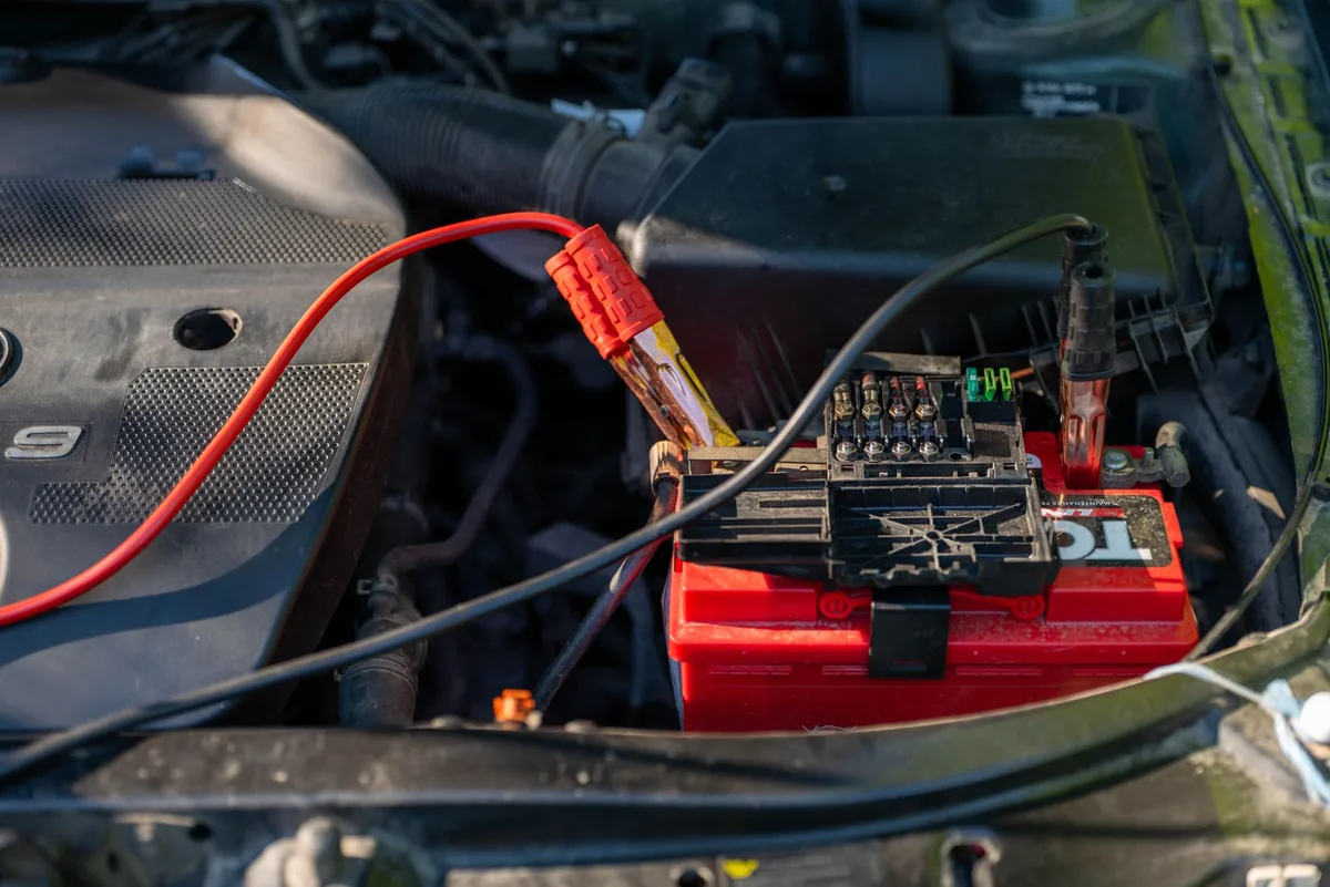 AGM battery