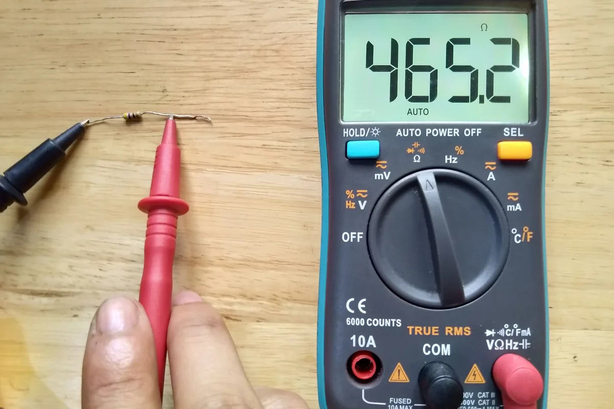 alternator charging voltage