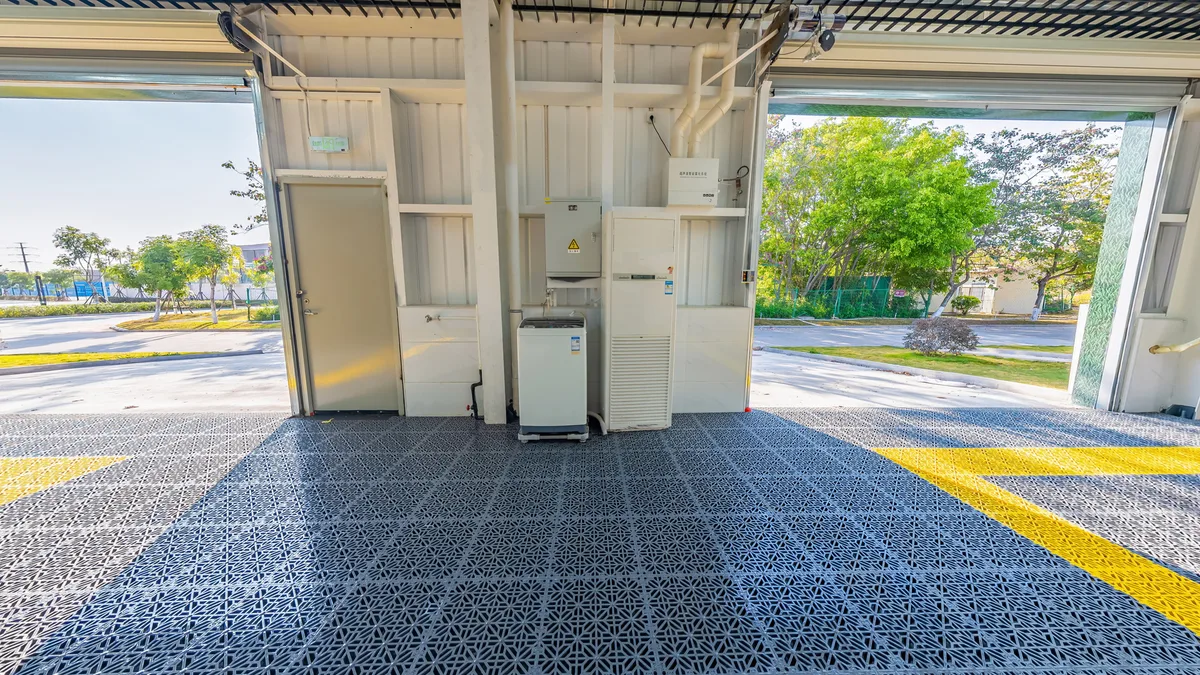 garage ventilation open door fan