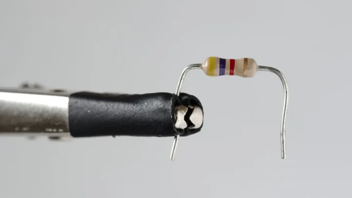 How to Test Amps With a Clamp Meter: Easy Guide