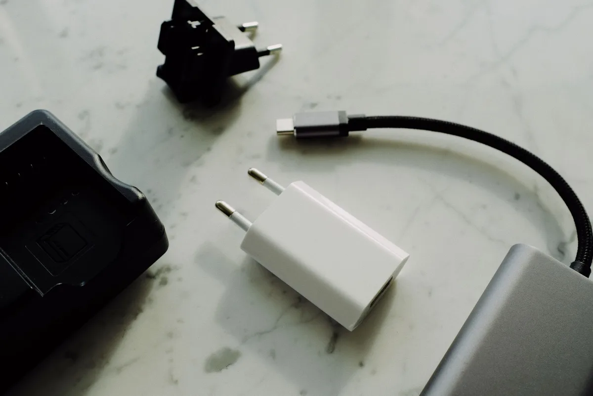 lead-acid battery charging stages