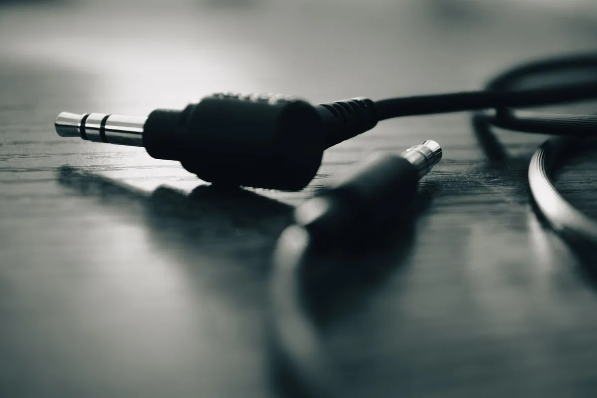 what happens if you connect a charger backwards