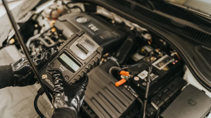 What Voltage Is a Dead Car Battery? Know the Signs