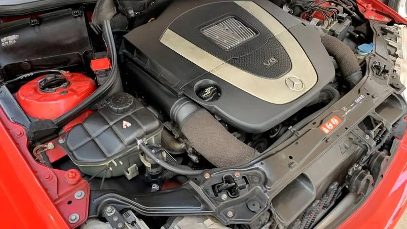 Mercedes-Benz M272 V6 engine