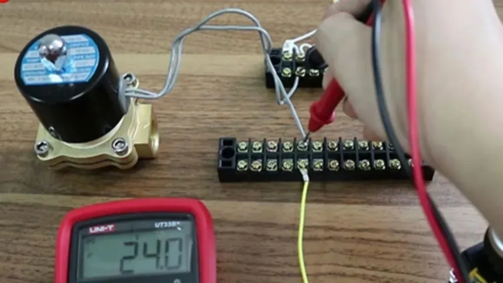 starter solenoid S-terminal voltage test